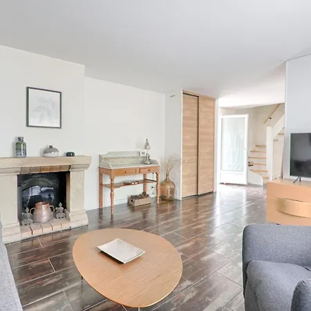 Rosa Carris - Triplex 7p Proche Chateau De Sceaux Apartment L'Hay-les-Roses